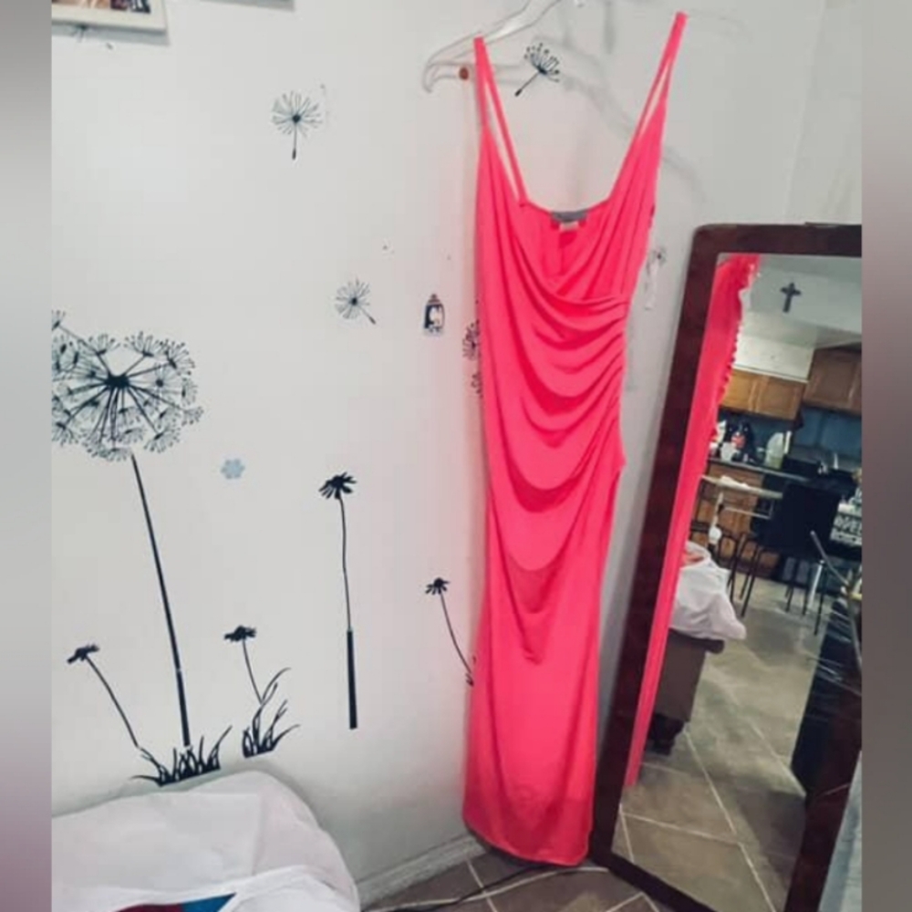 Elegant Pink Women's Dress